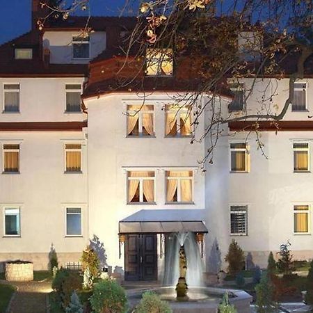 Viilla Rezidence Bed & Breakfast Kudowa-Zdrój Eksteriør bilde